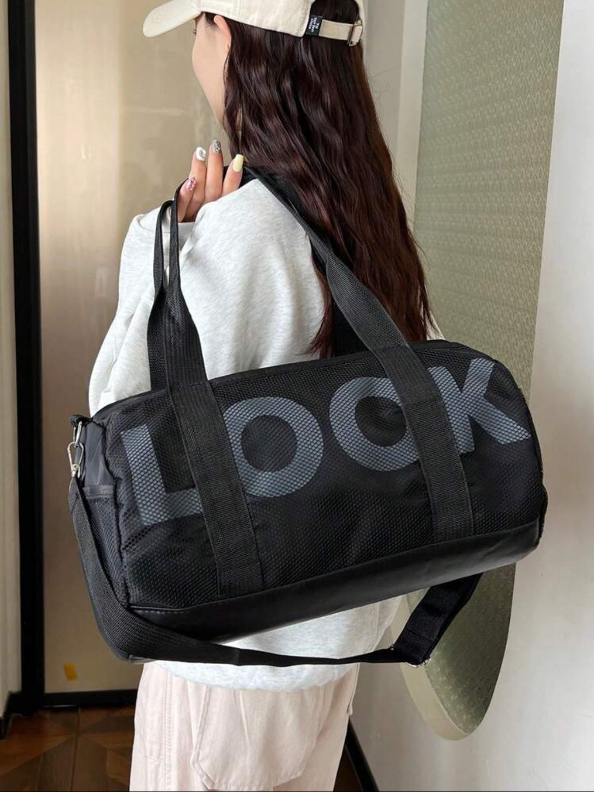 đ Sac de sport NOIR stylĂ© et pratique â Lâalliance parfaite entre fonction et mode !