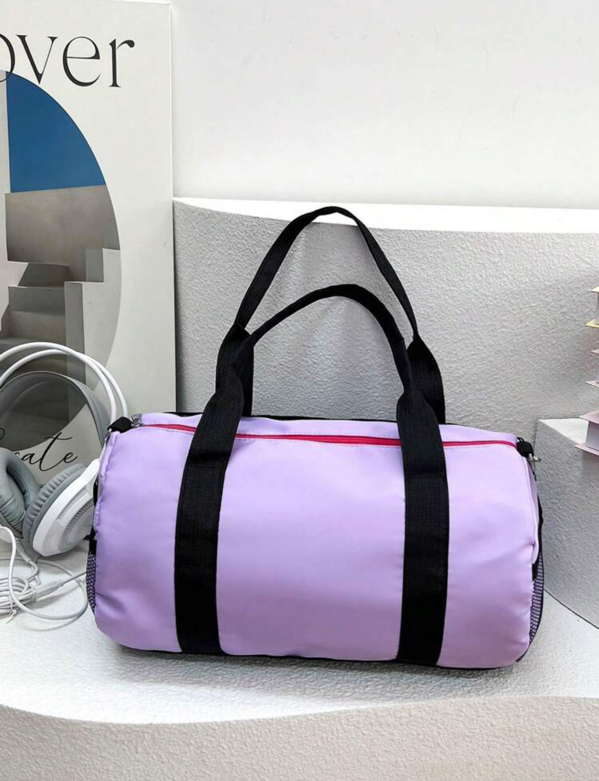 đ Sac de sport VIOLET stylĂ© et pratique â Lâalliance parfaite entre fonction et mode !