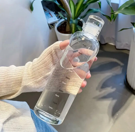 💧 Gourde graduée 500ml – Hydratation stylée et pratique ! 💦